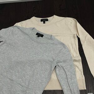 Banana republic ~ set of 2 thin knit sweaters